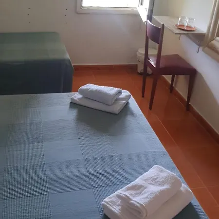 ** Abaca Guest house *